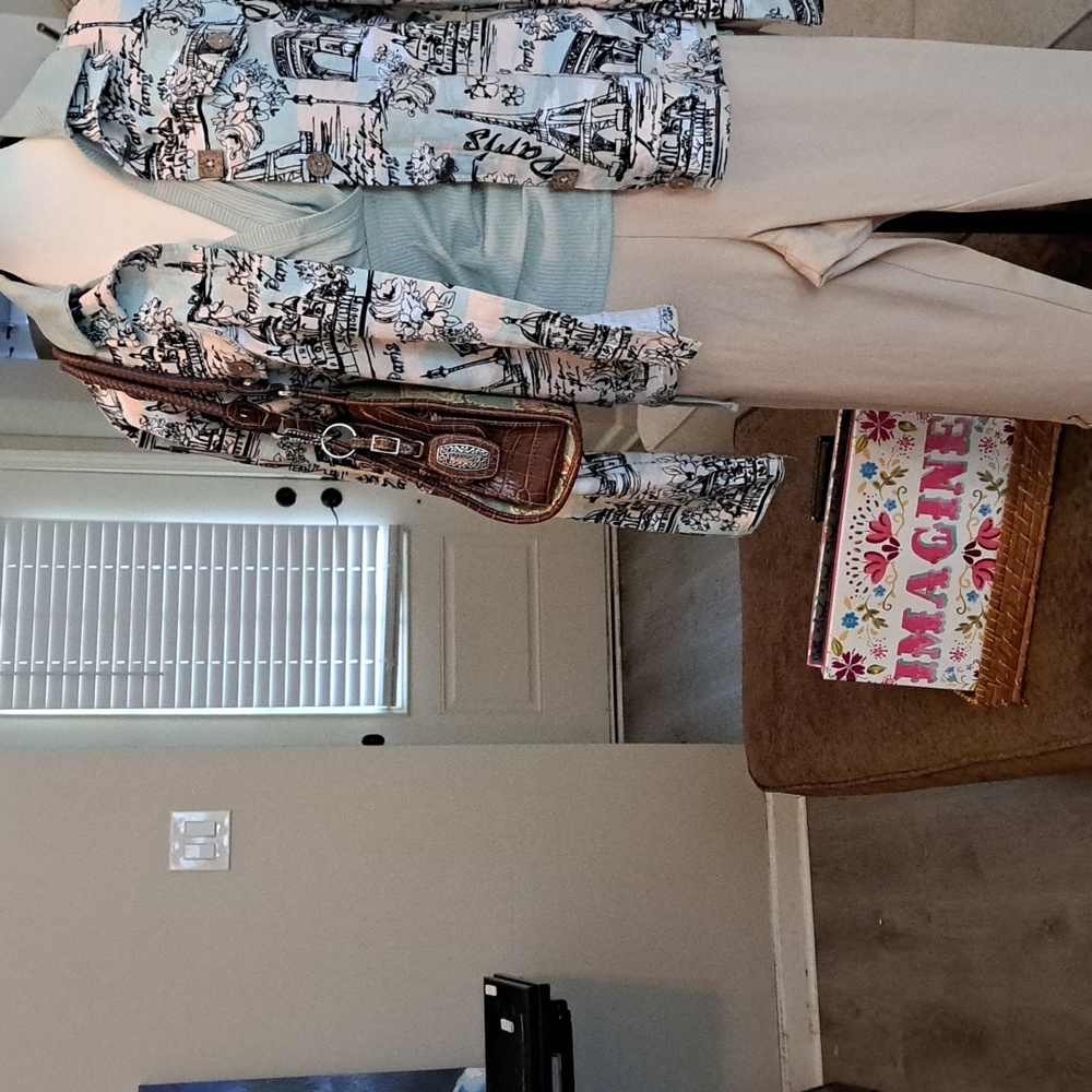 NWT 3PC OUTFIT BUNDLE